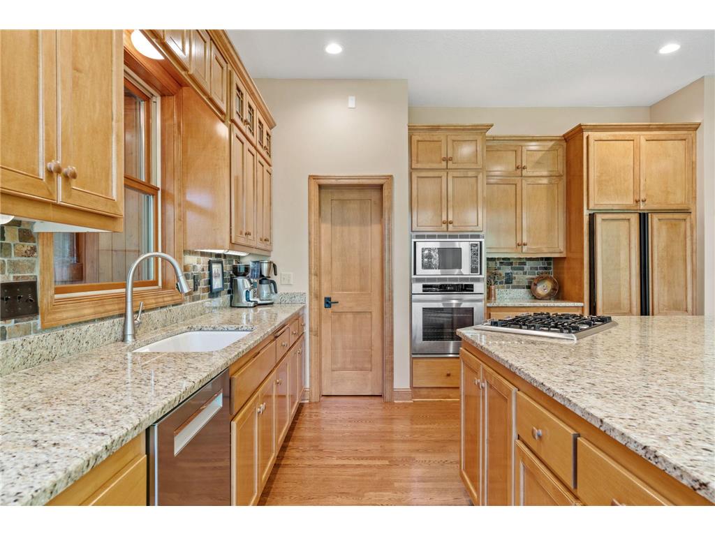 720 Timber Lane Shoreview MN 55126 - Emily 7107977 image13
