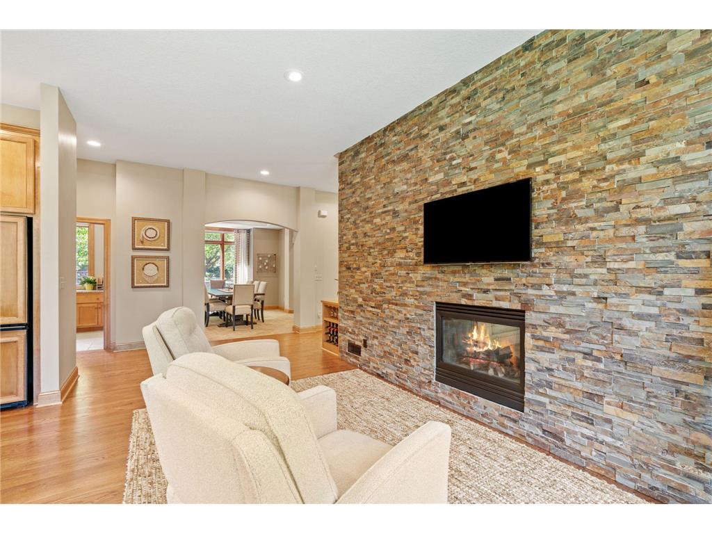 720 Timber Lane Shoreview MN 55126 - Emily 7107977 image15