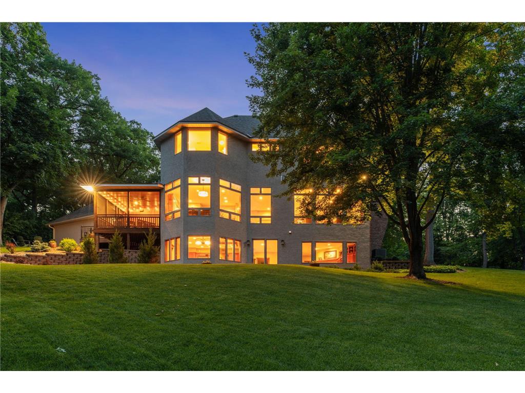720 Timber Lane Shoreview MN 55126 - Emily 7107977 image2
