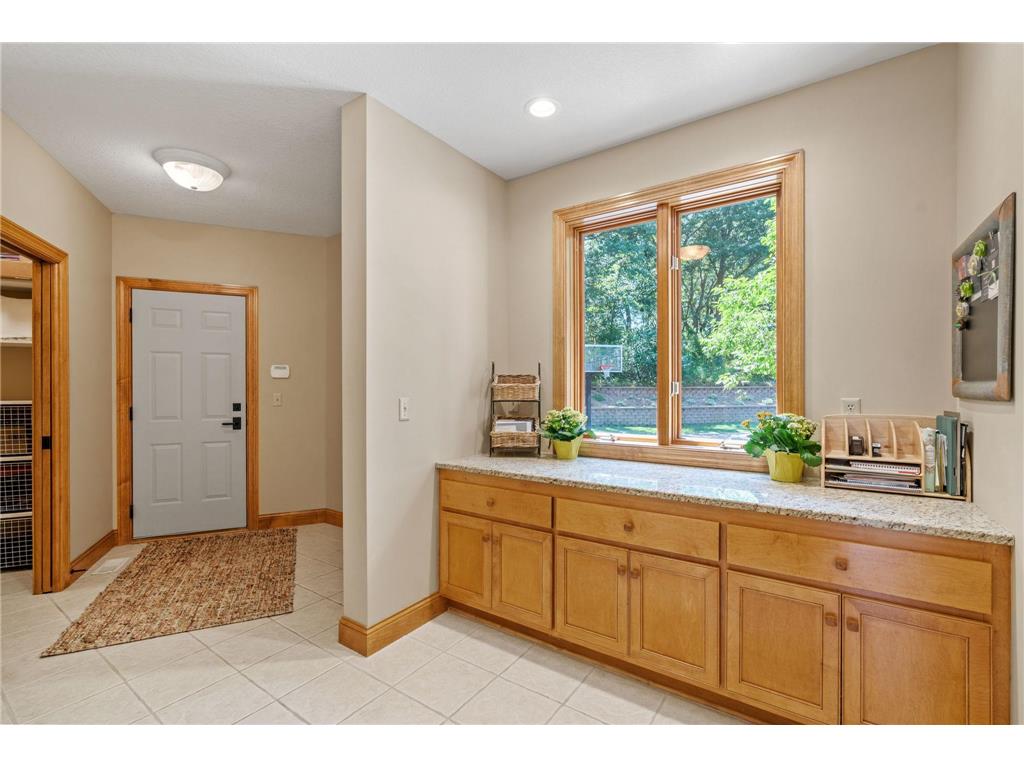 720 Timber Lane Shoreview MN 55126 - Emily 7107977 image33