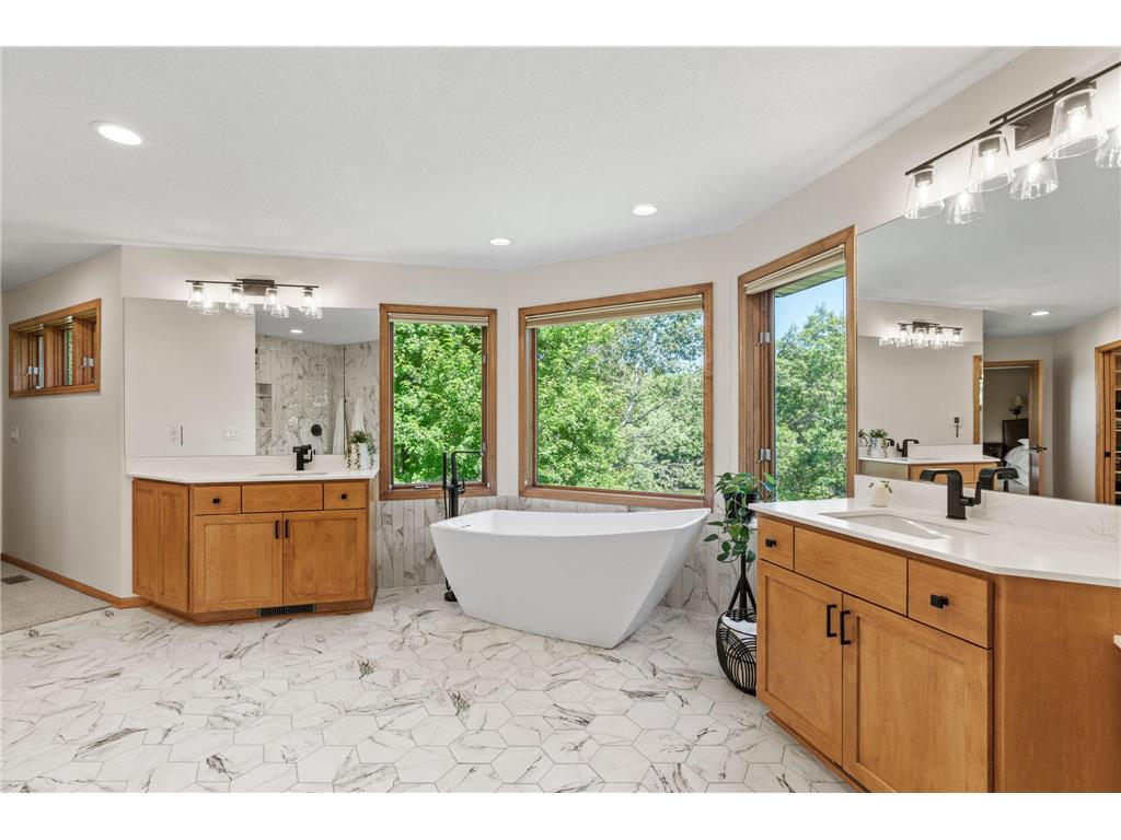 720 Timber Lane Shoreview MN 55126 - Emily 7107977 image37