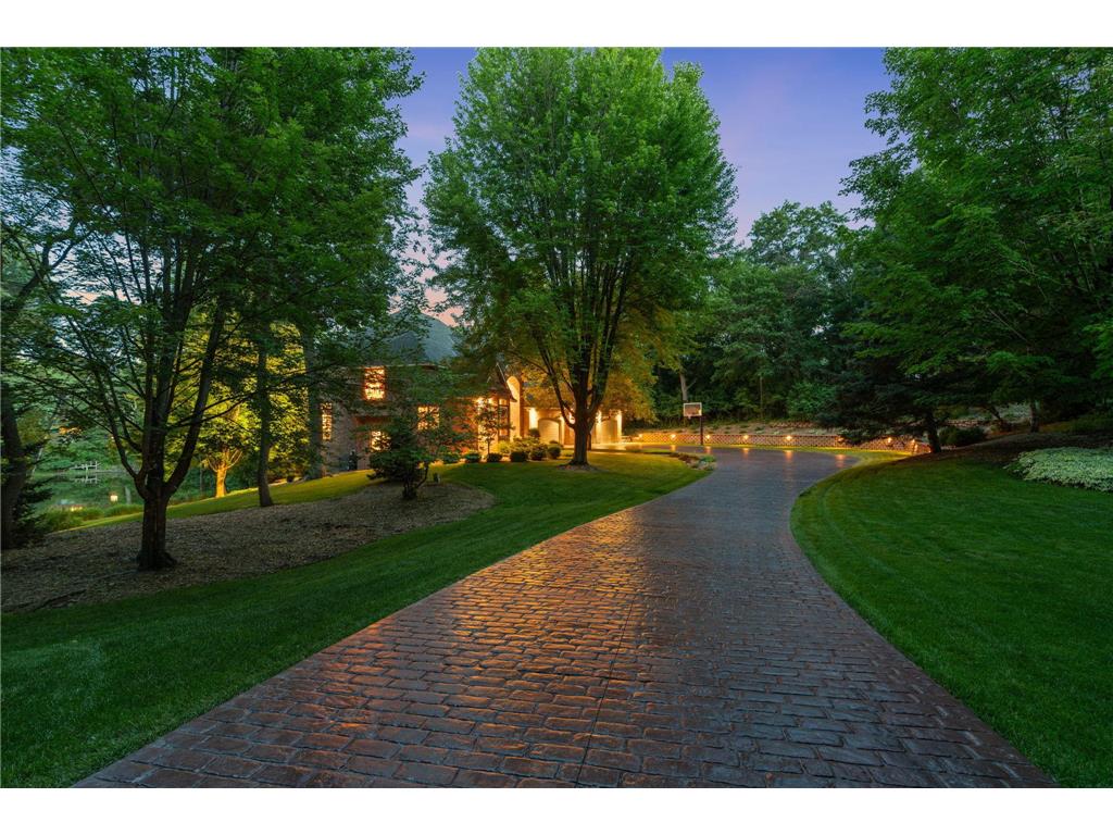 720 Timber Lane Shoreview MN 55126 - Emily 7107977 image4