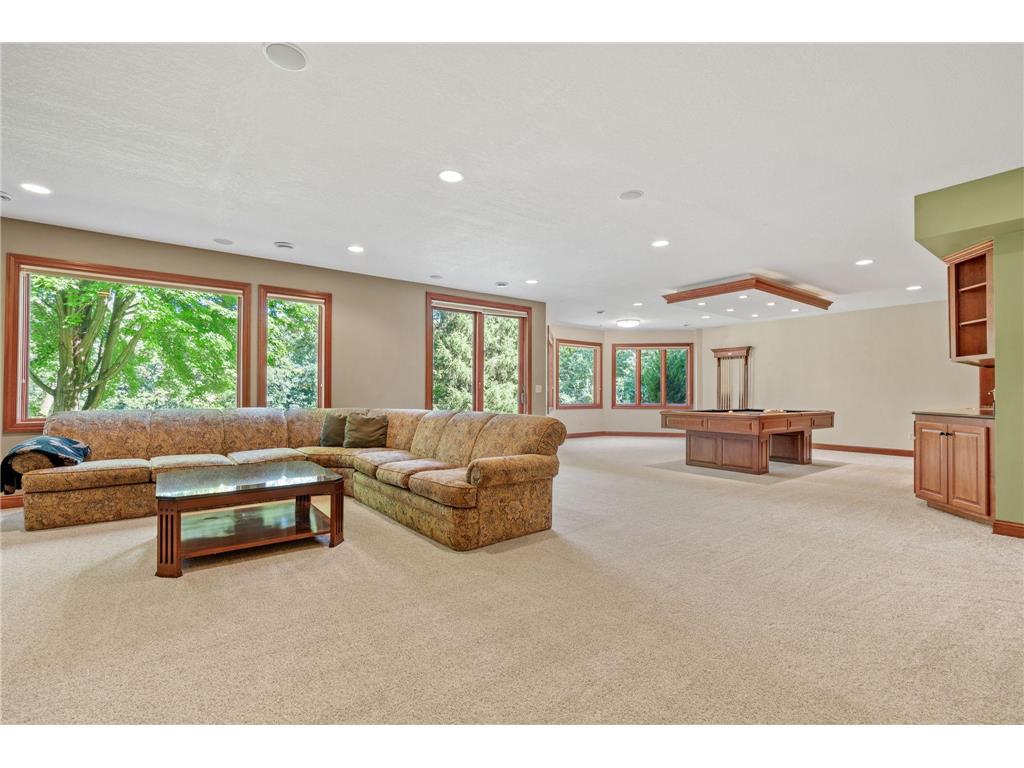 720 Timber Lane Shoreview MN 55126 - Emily 7107977 image48