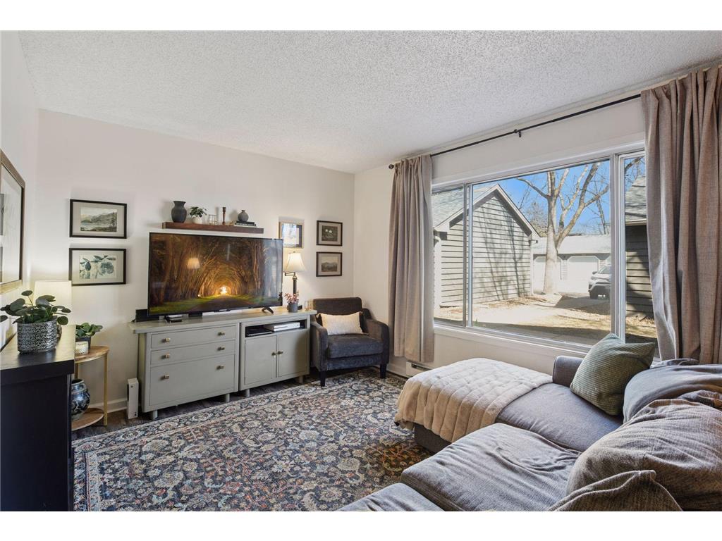 720 W Village Road #103 Chanhassen MN 55317 6697749 image1