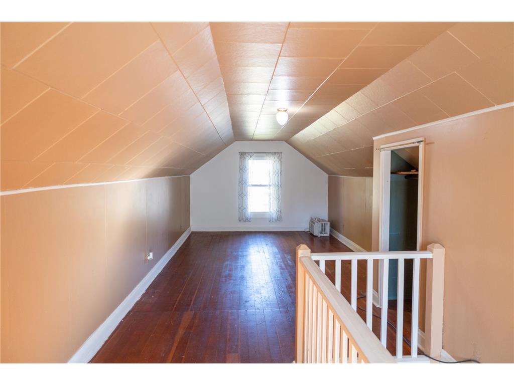 720 Winifred Street Worthington MN 56187 6808908 image36