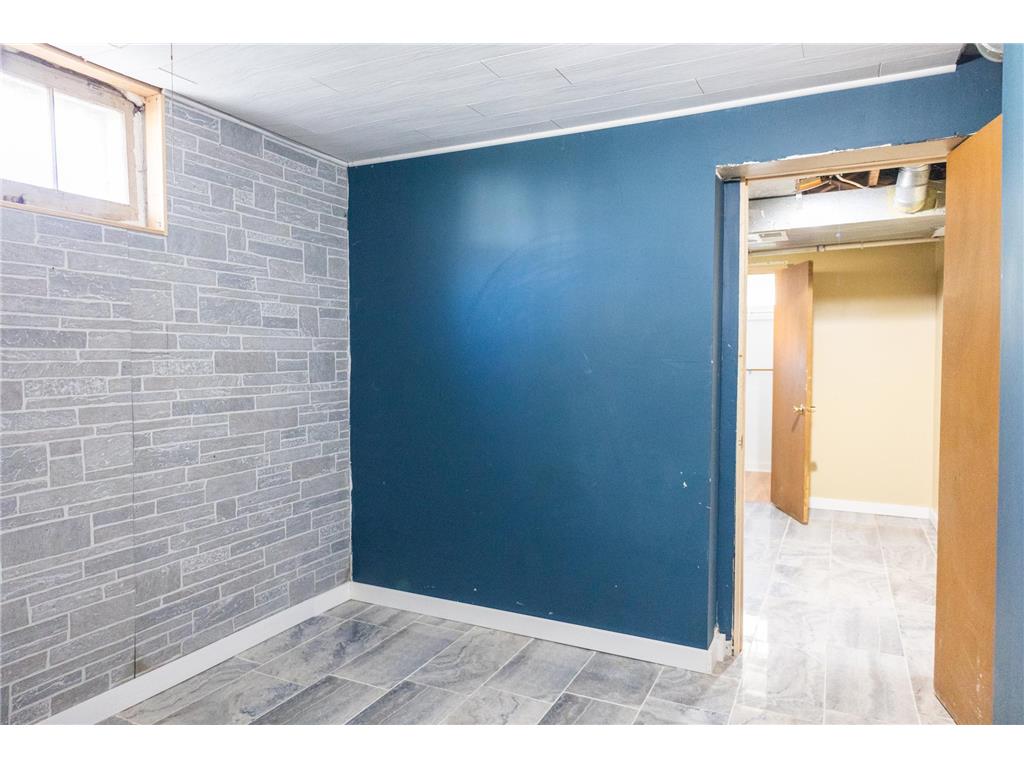 720 Winifred Street Worthington MN 56187 6808908 image40