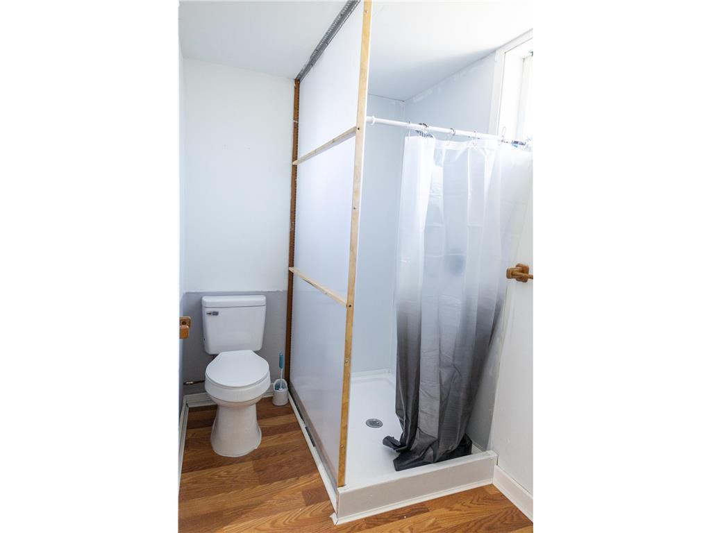 720 Winifred Street Worthington MN 56187 6808908 image44