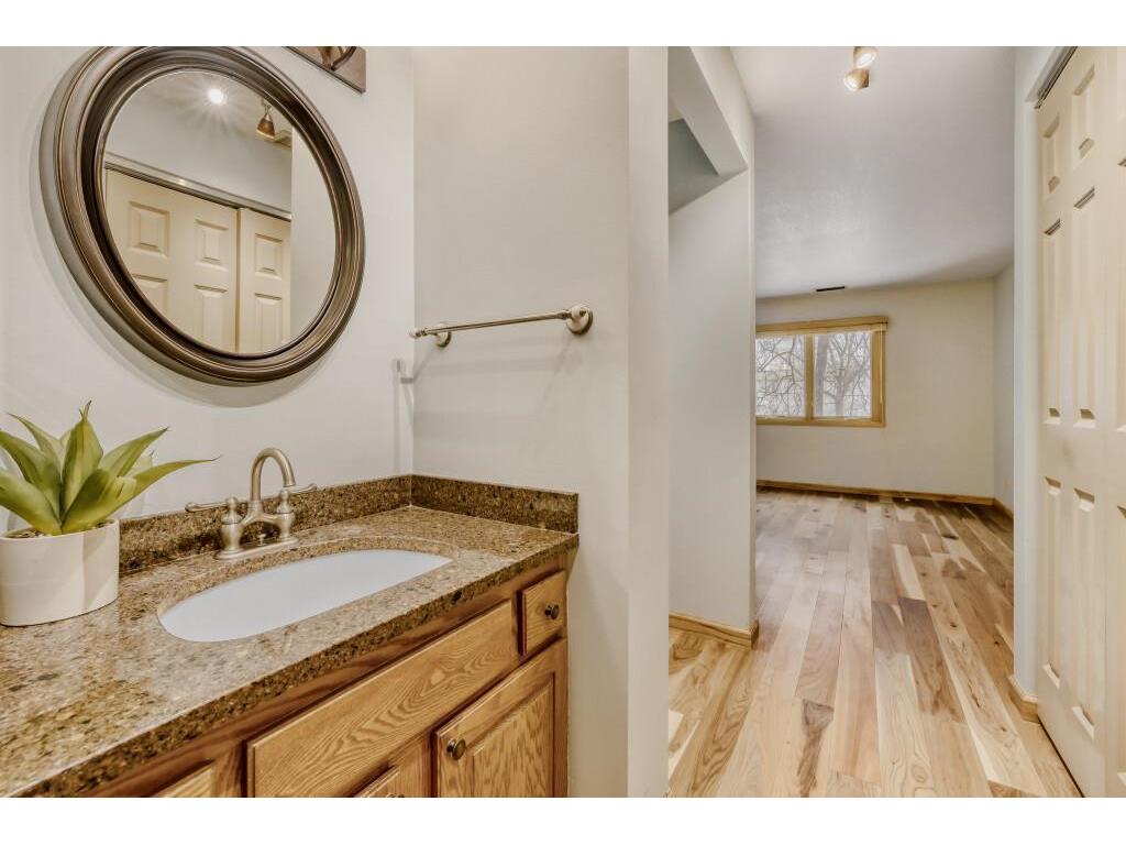 7200 Cahill Road #104 Edina MN 55439 7005013 image22