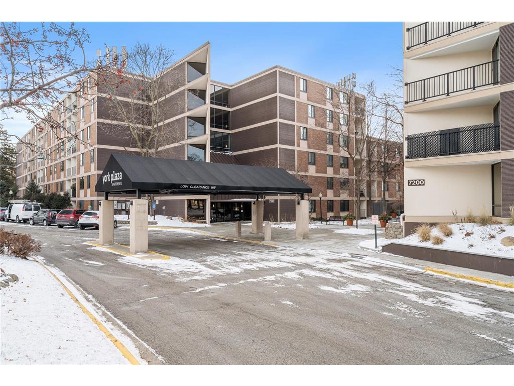 7200 York Avenue S #202 Edina MN 55435 6478098 image1