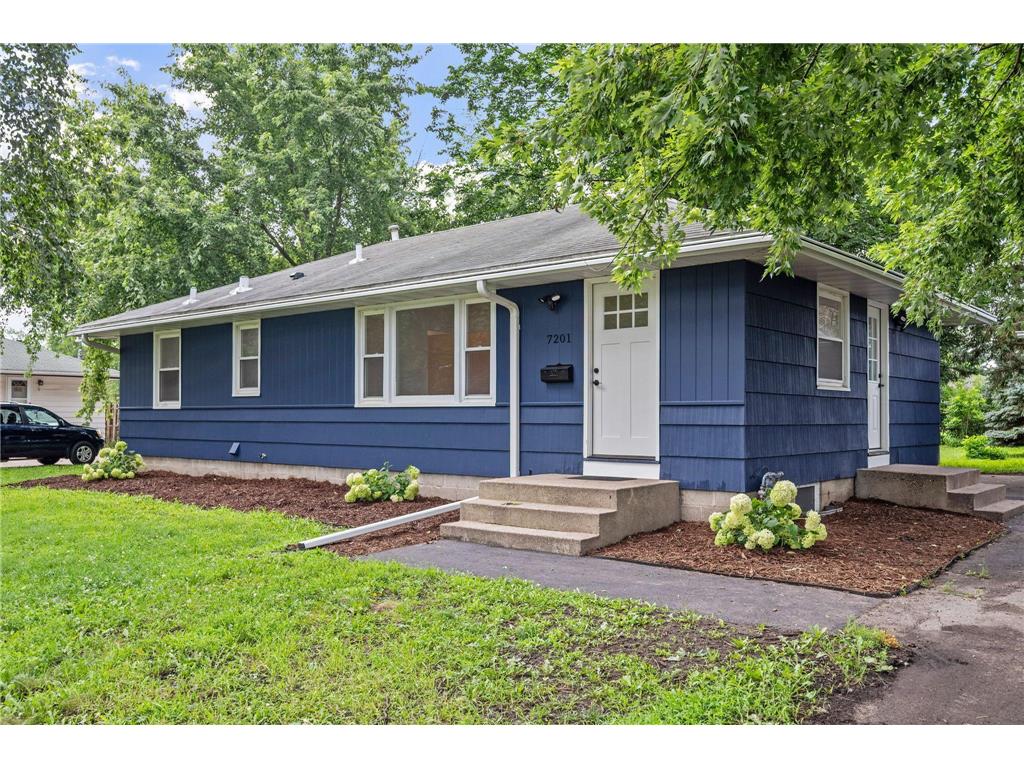 7201 73rd Avenue N Brooklyn Park MN 55428 6786181 image1