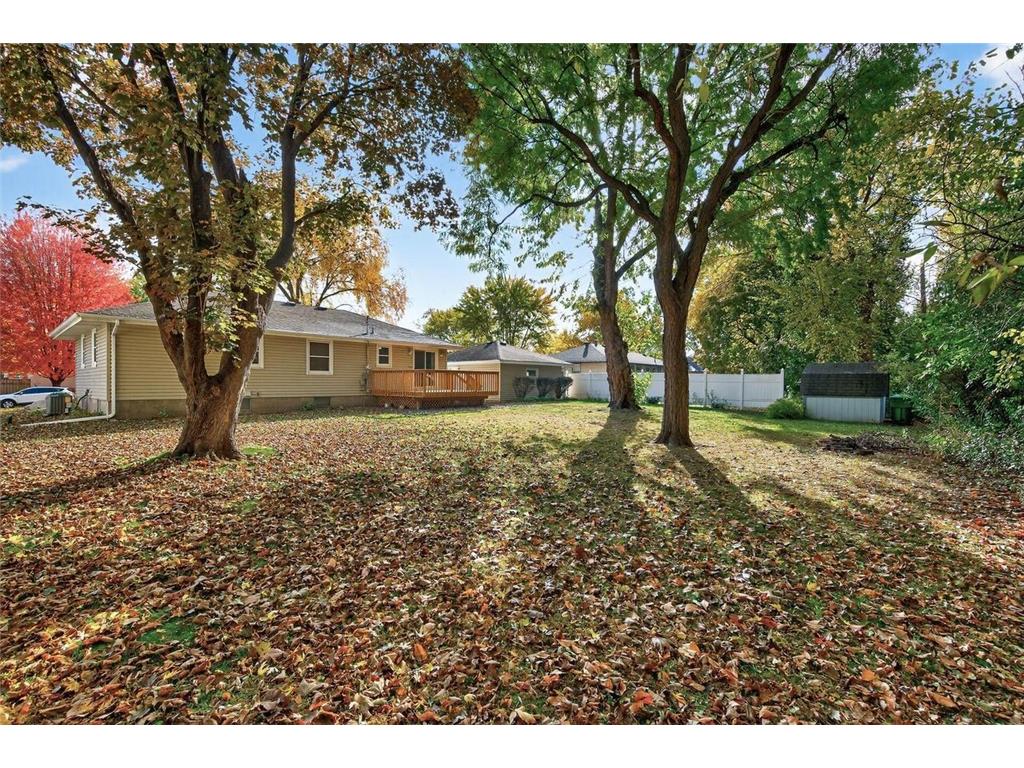 7201 Kentucky Avenue N Brooklyn Park MN 55428 7007219 image24