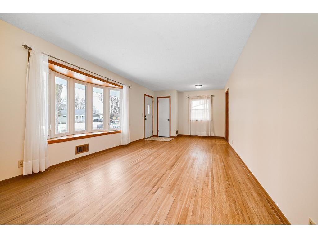 7201 Kentucky Avenue N Brooklyn Park MN 55428 7007219 image3