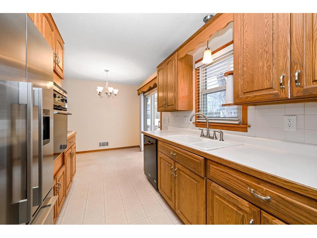 7201 Kentucky Avenue N Brooklyn Park MN 55428 7007219 image9