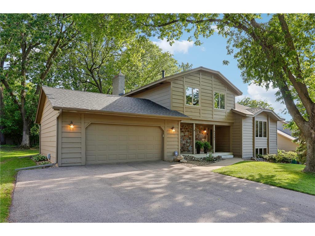 7201 Lakeview Drive Bloomington MN 55438 6721715 image1