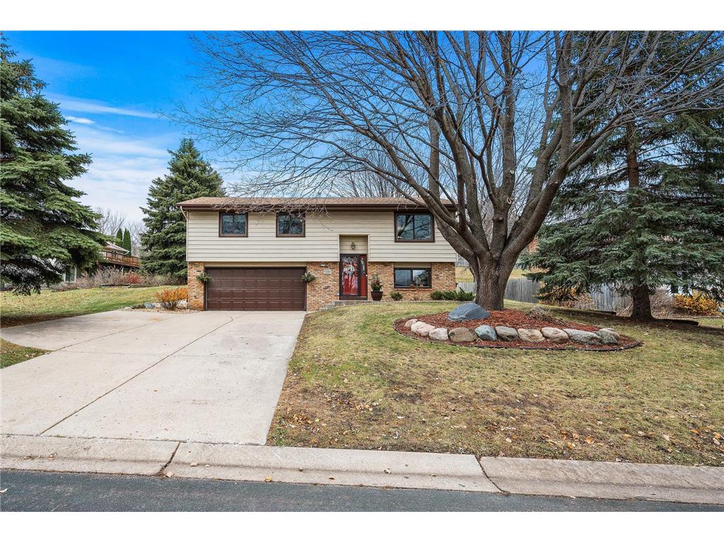 7201 Vinewood Lane N Maple Grove MN 55311 6633270 image1