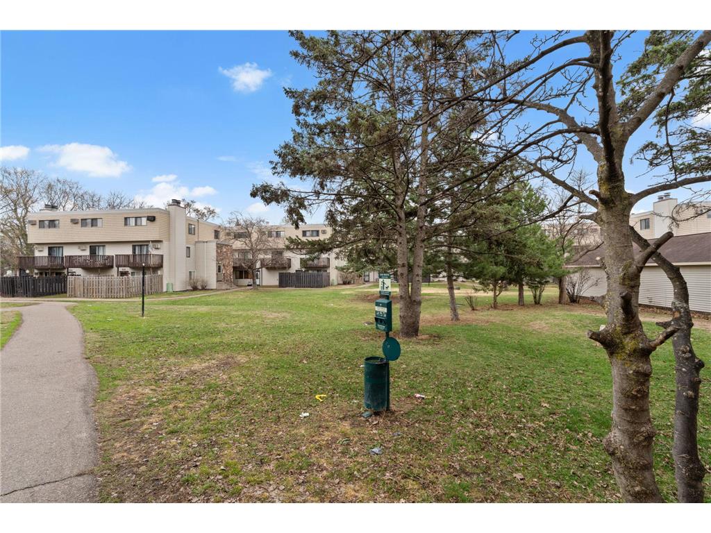 7202 72nd Lane N Brooklyn Park MN 55428 7054445 image16