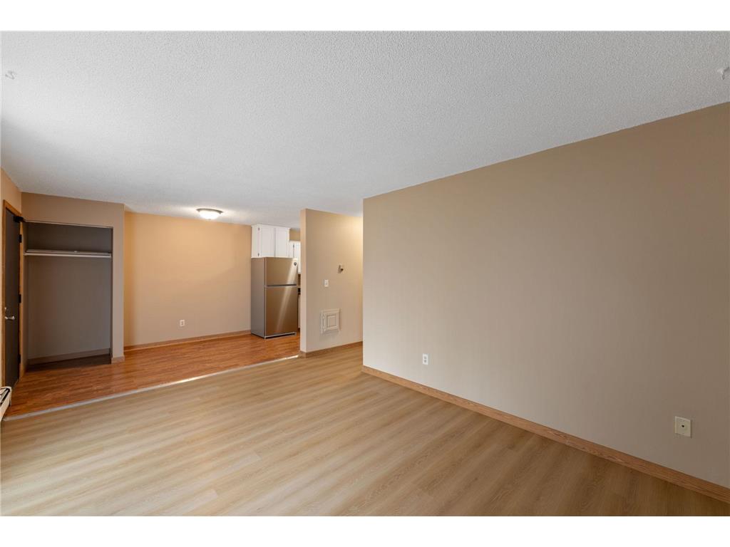 7202 72nd Lane N Brooklyn Park MN 55428 7054445 image6