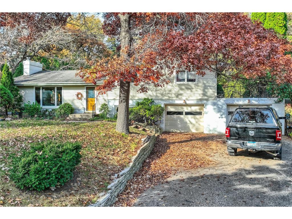 7202 Shannon Drive Edina MN 55439 6634171 image1