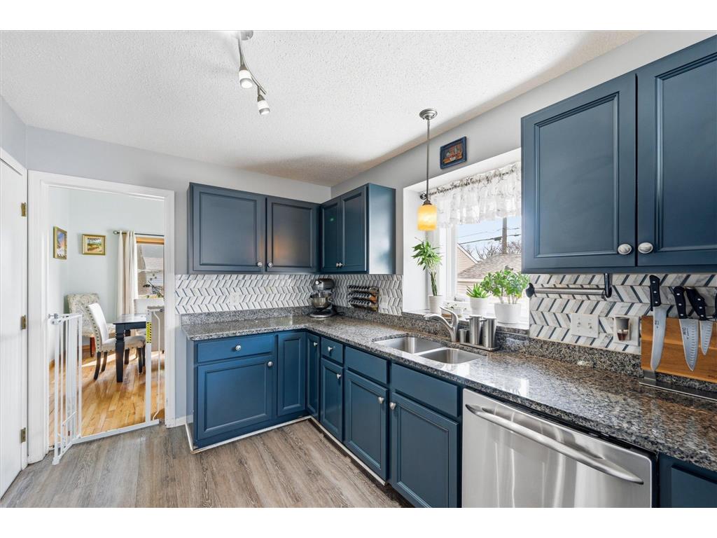 7204 1st Avenue S Richfield MN 55423 7052517 image7