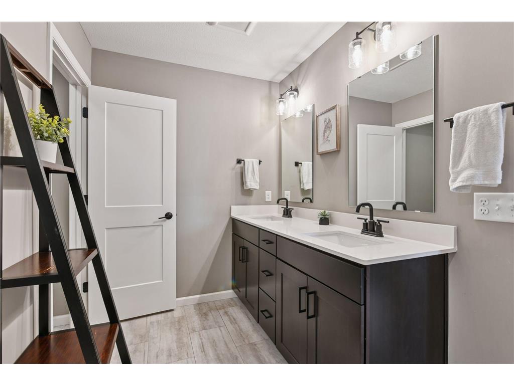 7205 Walnut Grove Way N Maple Grove MN 55311 7089579 image11