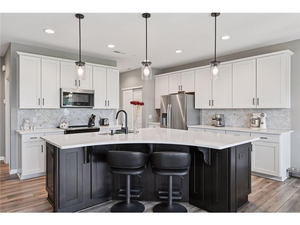 7205 Walnut Grove Way N Maple Grove MN 55311 7089579 image3