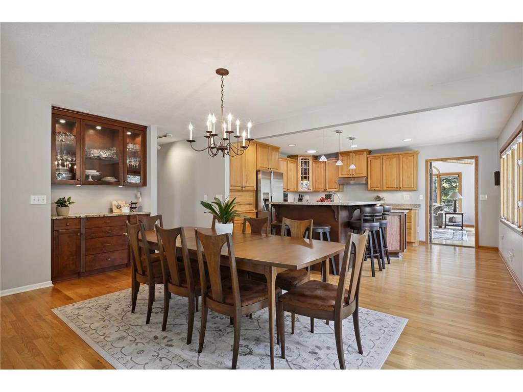 7206 Heatherton Circle, Edina, MN, 55435 MLS 6267497 Edina Realty