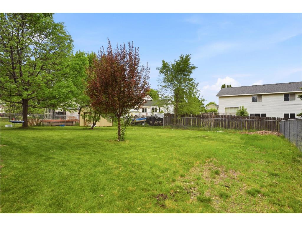7208 90th Trail N Brooklyn Park MN 55445 7078442 image29
