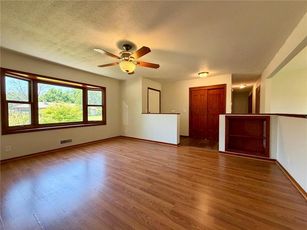 7208 Bryant Avenue N Brooklyn Center MN 55430 7081847 image11