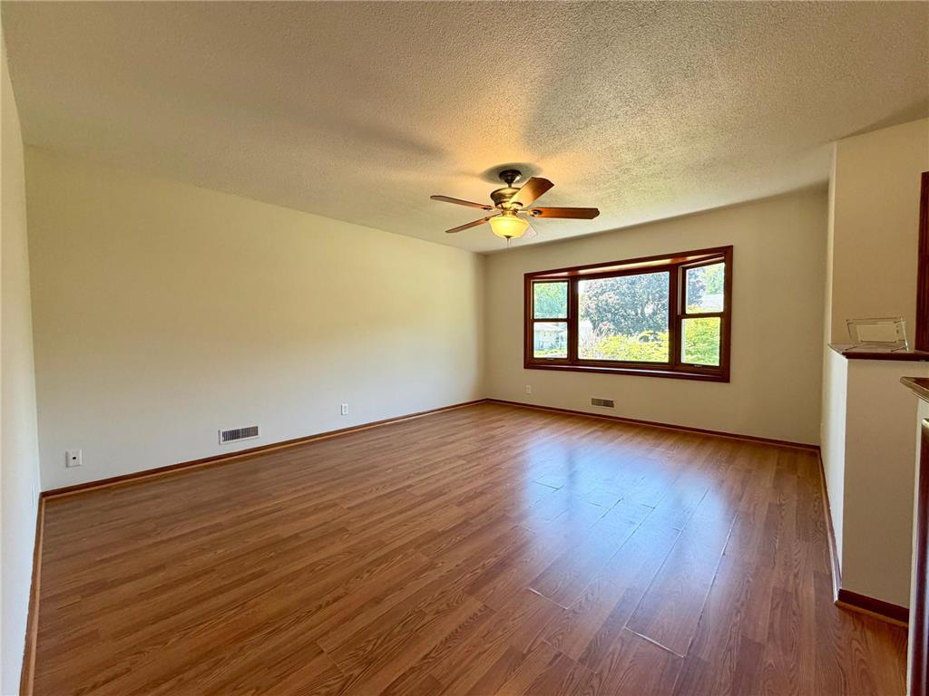 7208 Bryant Avenue N Brooklyn Center MN 55430 7081847 image9