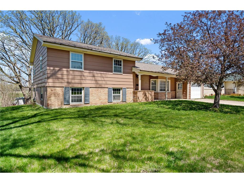 721 10th Avenue NE Waseca MN 56093 6716184 image1