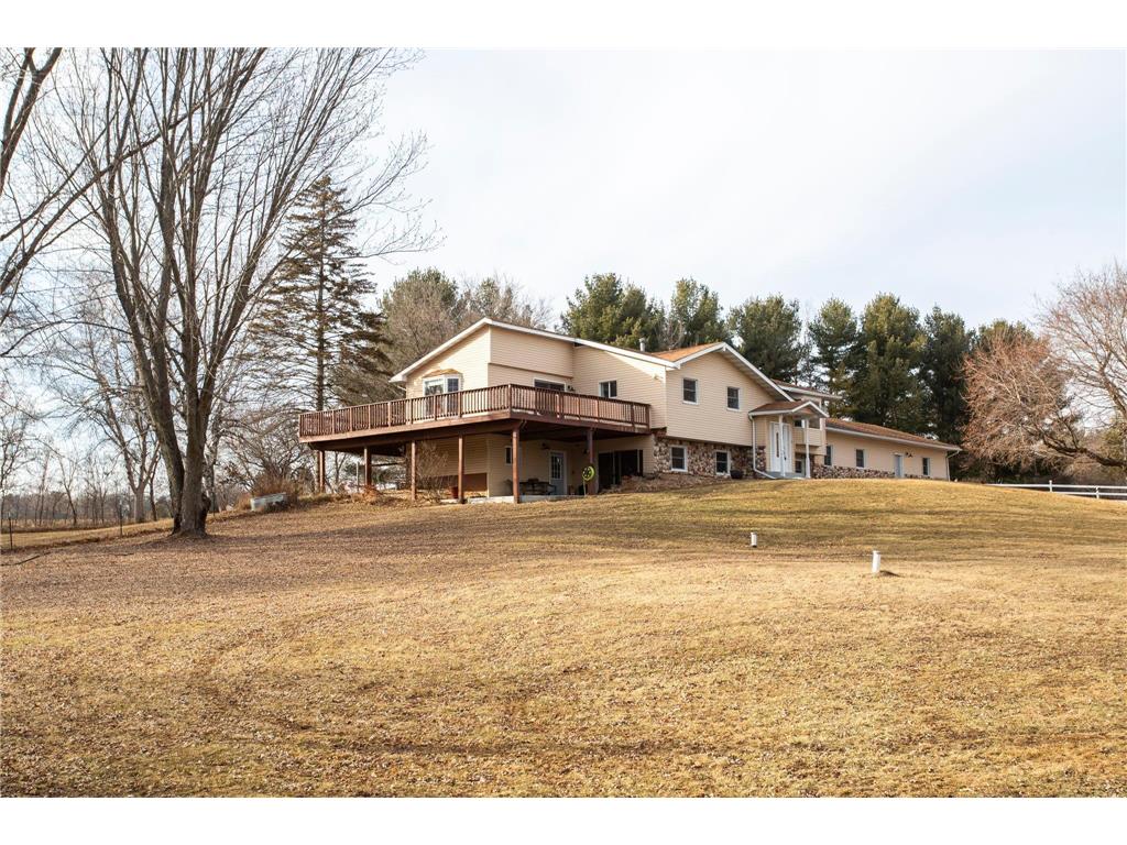 721 132nd Avenue Hudson WI 54016 6654456 image1