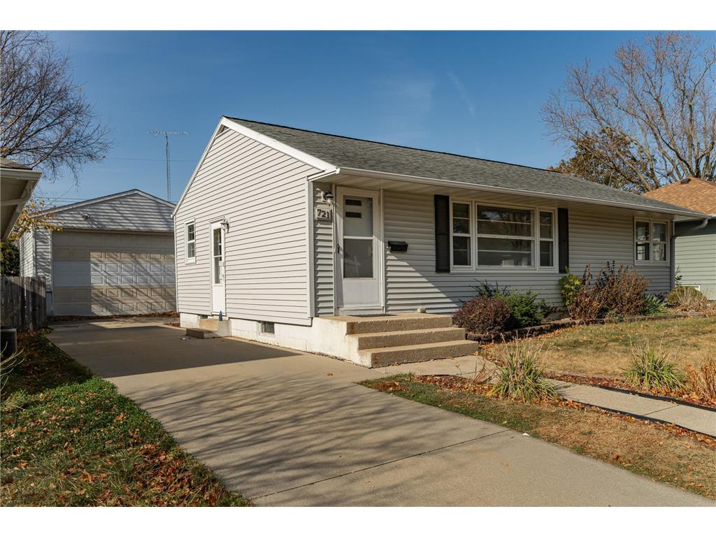 721 17th Avenue NE Rochester MN 55906 6623233 image1