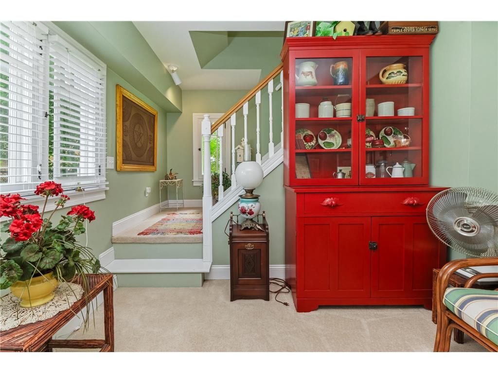 721 6th Avenue E Alexandria MN 56308 7103884 image104