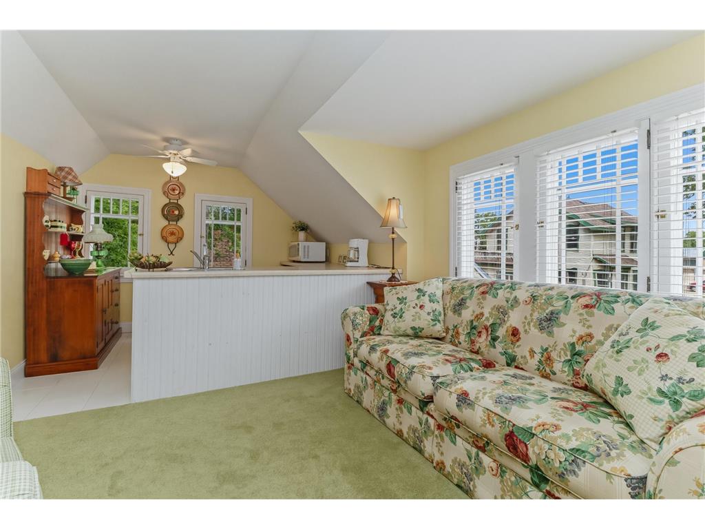 721 6th Avenue E Alexandria MN 56308 7103884 image108