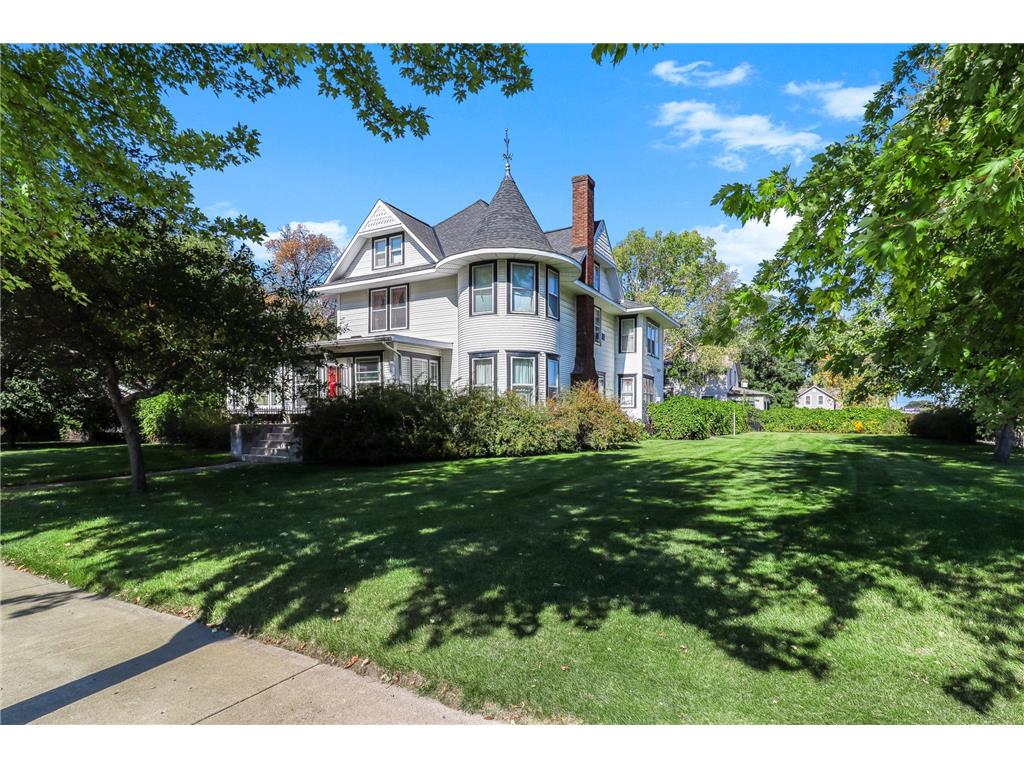 721 6th Avenue E Alexandria MN 56308 7103884 image11