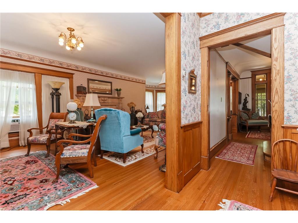 721 6th Avenue E Alexandria MN 56308 7103884 image53