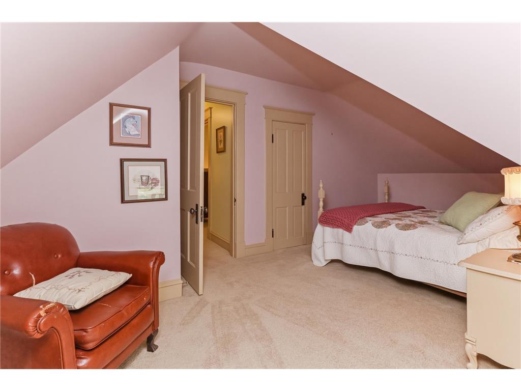 721 6th Avenue E Alexandria MN 56308 7103884 image98