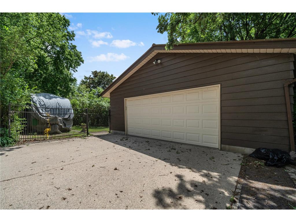 721 Cedar Street Alexandria MN 56308 7088528 image11