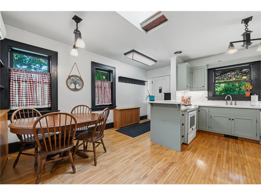 721 Cedar Street Alexandria MN 56308 7088528 image21