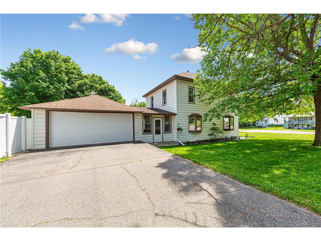 721 Chatham Street Saint Peter MN 56082 7083630 image1