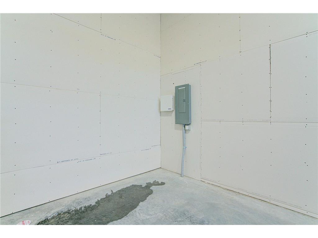 721 Industrial Boulevard #E3 Watertown MN 55388 6733048 image28