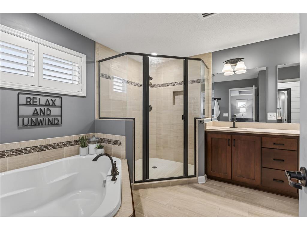721 Juniper Avenue N Lake Elmo MN 55042 7046804 image32