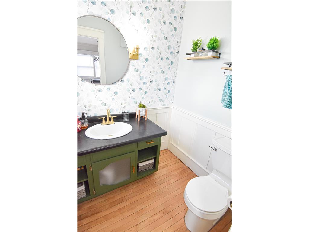 721 Labree Avenue N Thief River Falls MN 56701 7011596 image26