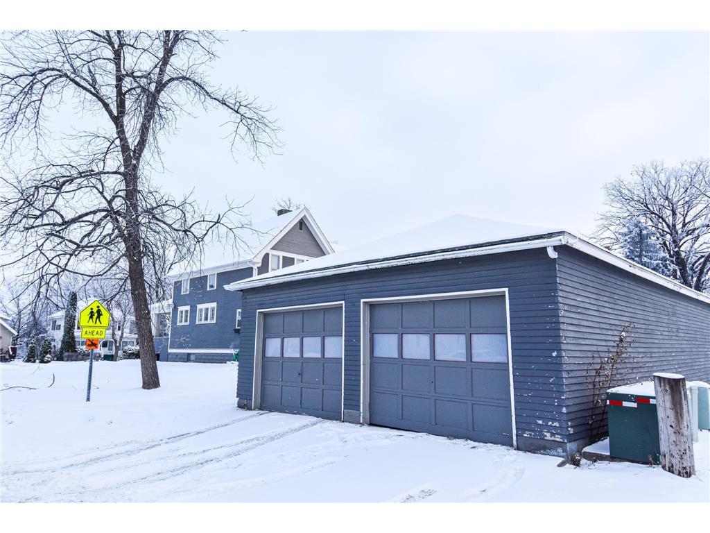 721 Labree Avenue N Thief River Falls MN 56701 7011596 image36