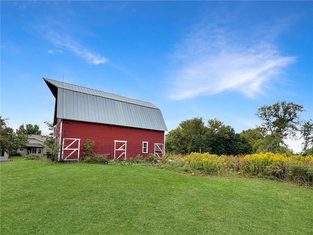 721 Maple Drive Saint Croix Falls WI 54024 6785520 image1