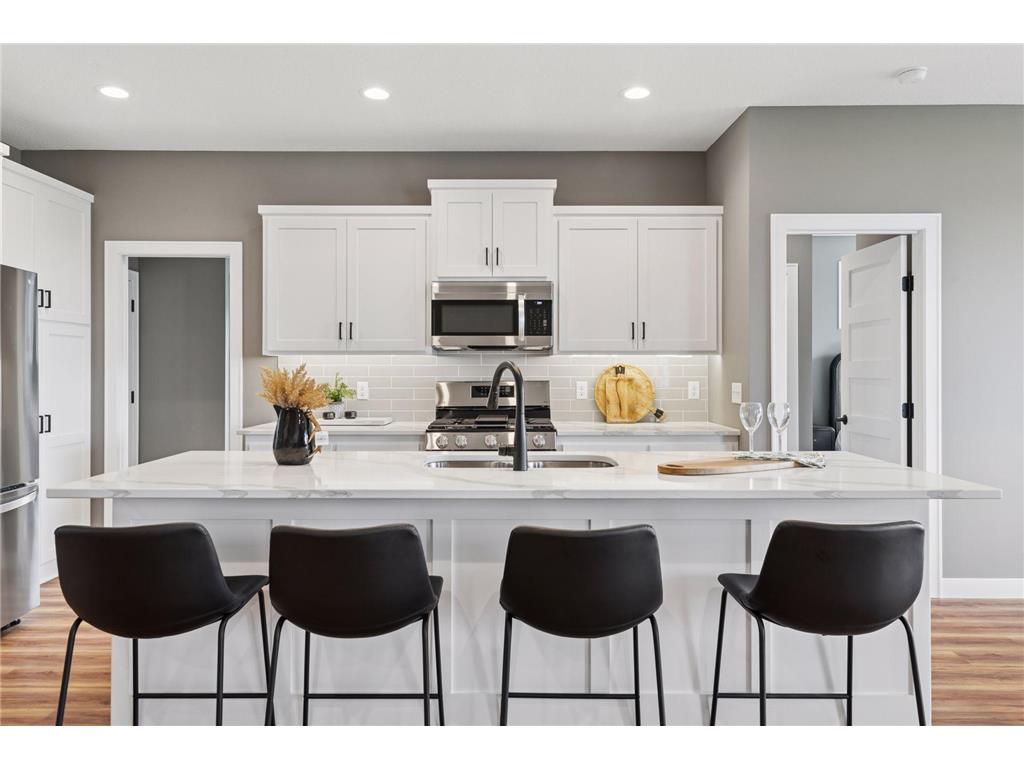 721 Margaret Lane NE Isanti MN 55040 7022462 image2