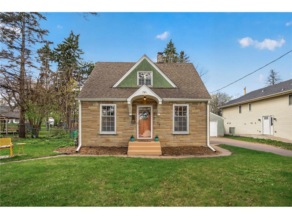 721 Parkway Drive Saint Paul MN 55106 7067463 image1