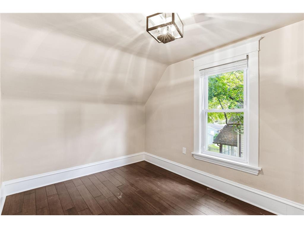 721 Simon Avenue Saint Paul MN 55117 7098426 image26
