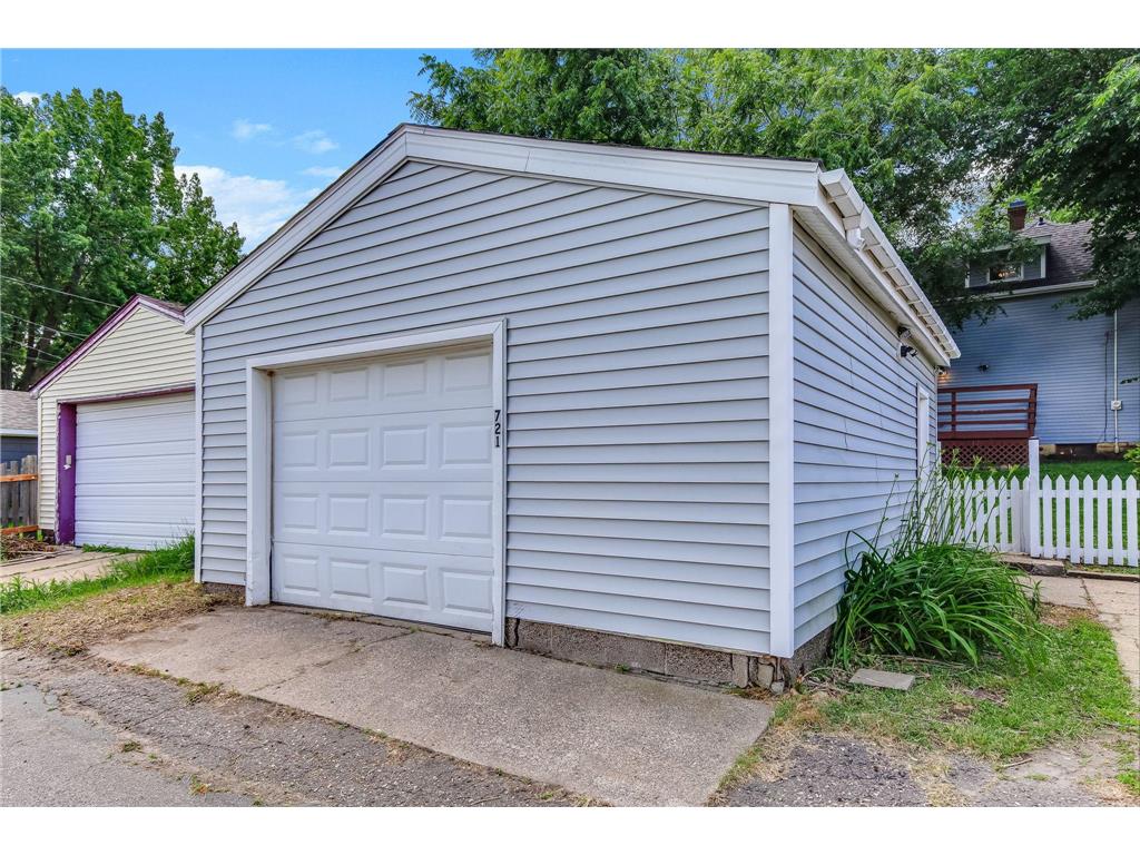 721 Simon Avenue Saint Paul MN 55117 7098426 image36