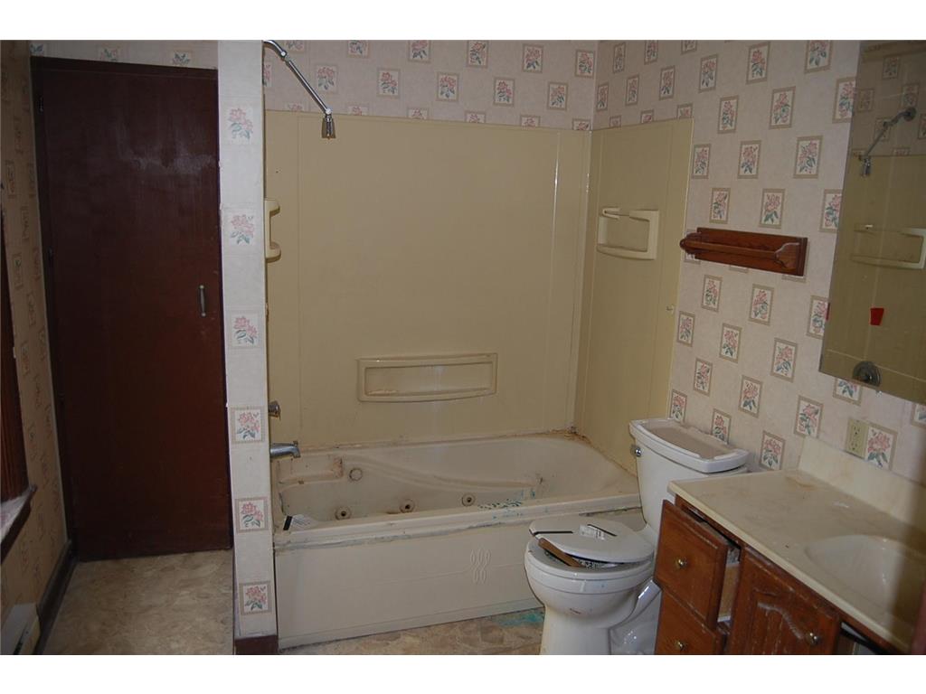 721 Tuscarora Avenue Saint Paul MN 55102 7012022 image12